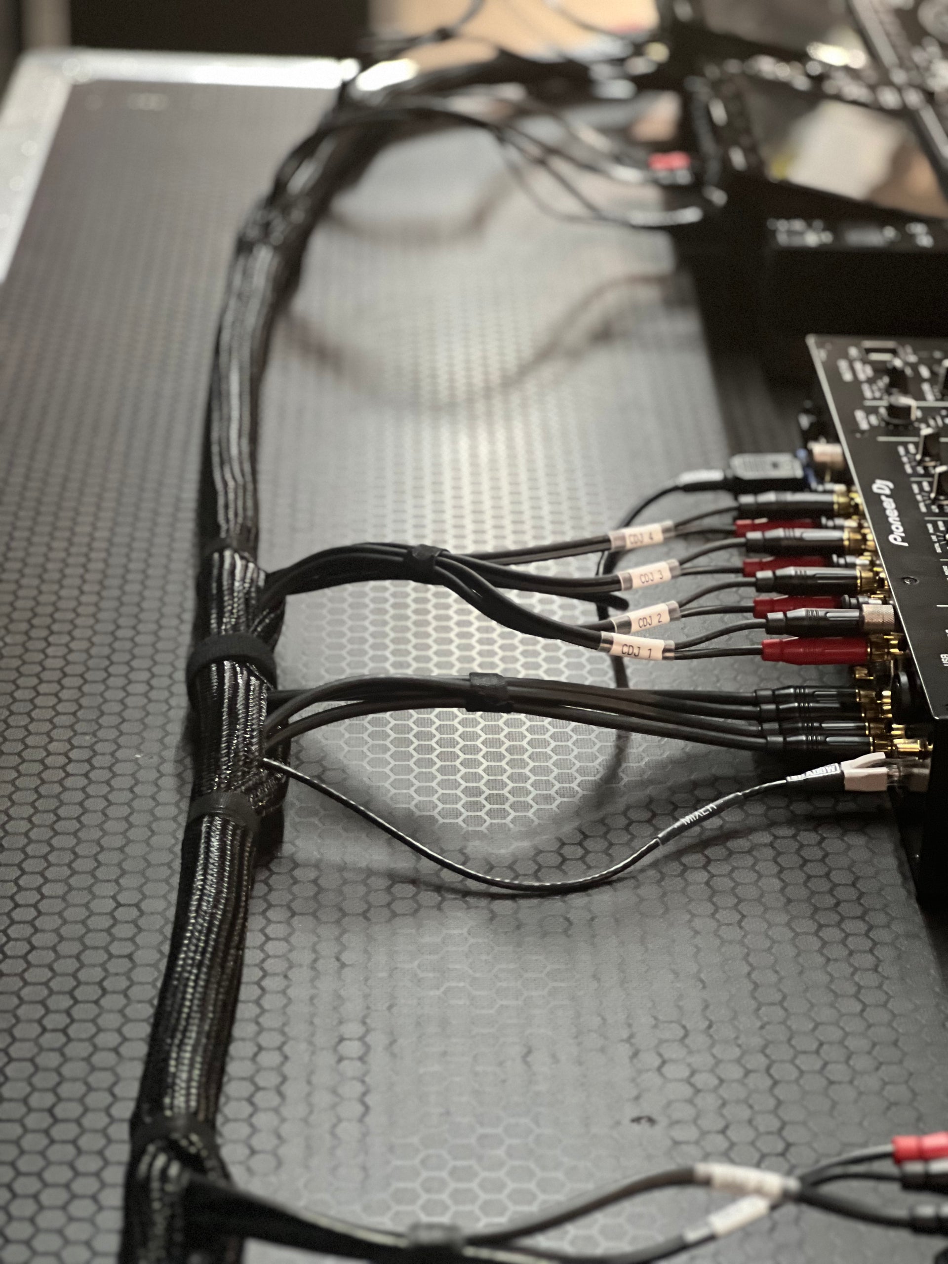 SHÄDÖW 4 CDJ Link Harness – SHÄDÖW Sun Covers