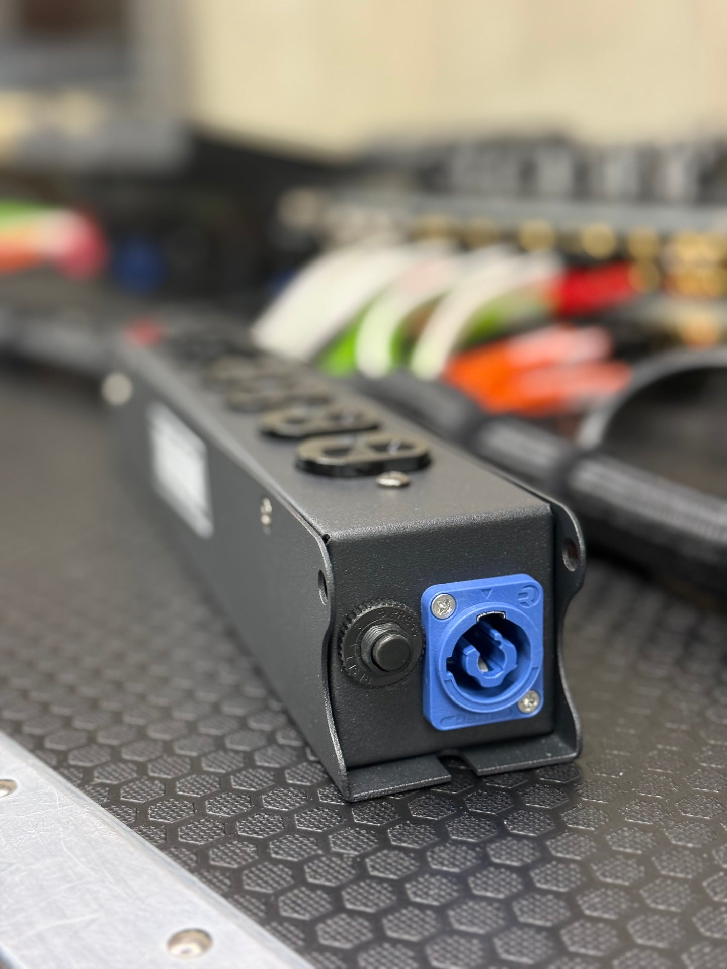 SHÄDÖW DJ Edison Power Box