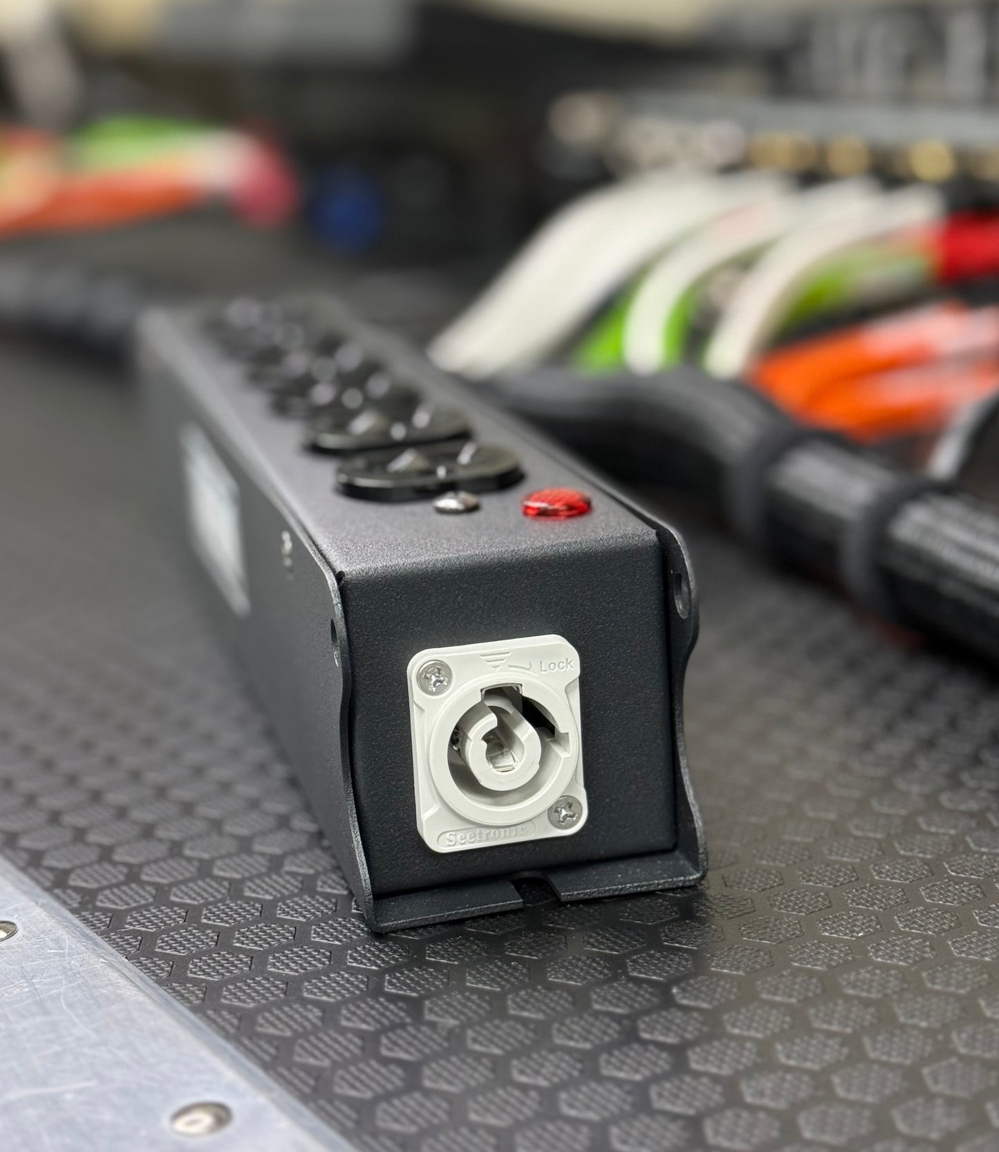 SHÄDÖW DJ Edison Power Box